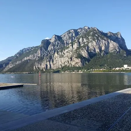 Ampio Monolocale Vicino Al Lungolago Di Apartmán *