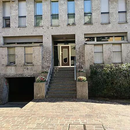 Apartamento Ampio Monolocale Vicino Al Lungolago Di *