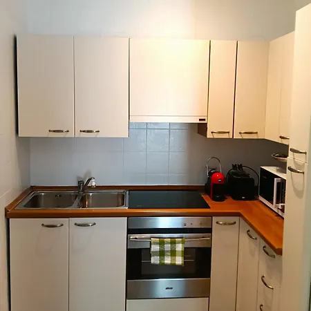 Apartamento Ampio Monolocale Vicino Al Lungolago Di *